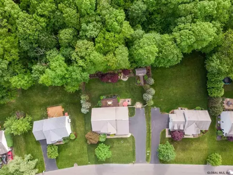 188 Hasgate Dr, Delmar, NY 12054 photo 65