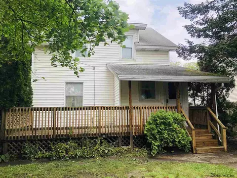 752 Curry Rd, Schenectady, NY 12306 photo 6