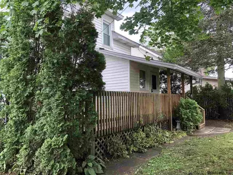 752 Curry Rd, Schenectady, NY 12306 photo 5