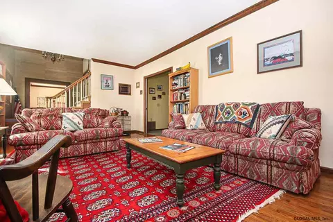 45 Middlesex Dr, Slingerlands, NY 12159 photo 6