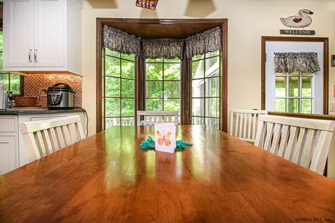 45 Middlesex Dr, Slingerlands, NY 12159 photo 13