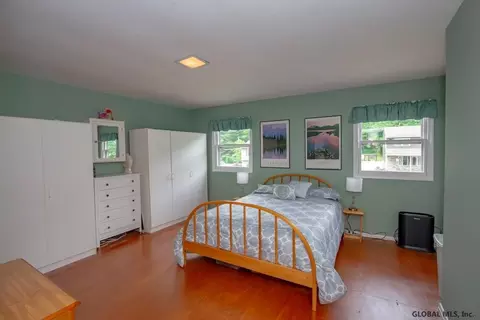 3 Skyline Dr, Latham, NY 12110 photo 31