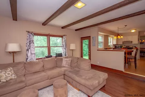 3 Skyline Dr, Latham, NY 12110 photo 22