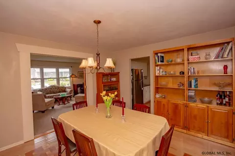 3 Skyline Dr, Latham, NY 12110 photo 12
