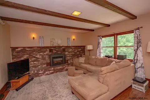 3 Skyline Dr, Latham, NY 12110 photo 20