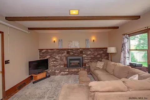 3 Skyline Dr, Latham, NY 12110 photo 21