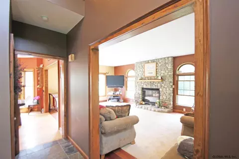 1225 Gordon Rd, Schenectady, NY 12306 photo 7