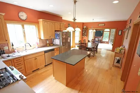 1225 Gordon Rd, Schenectady, NY 12306 photo 14