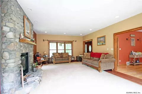 1225 Gordon Rd, Schenectady, NY 12306 photo 10