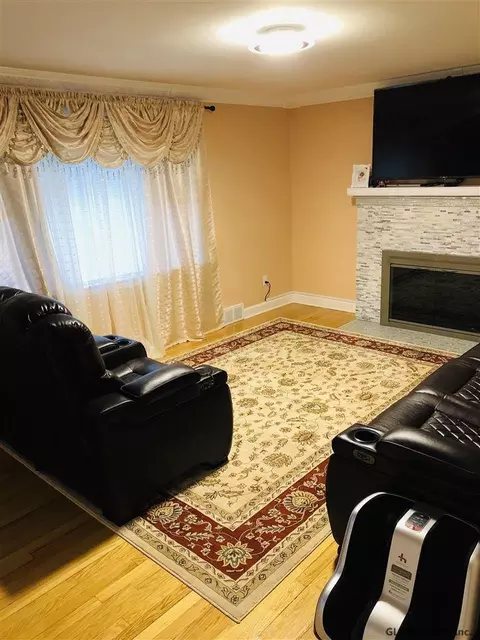 1327 Sumner Ave, Schenectady, NY 12309 photo 6