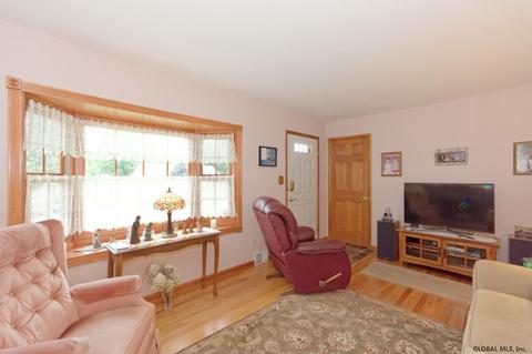 10 Hadel Rd, Schenectady, NY 12302 photo 7