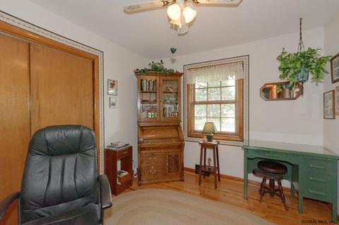 10 Hadel Rd, Schenectady, NY 12302 photo 18