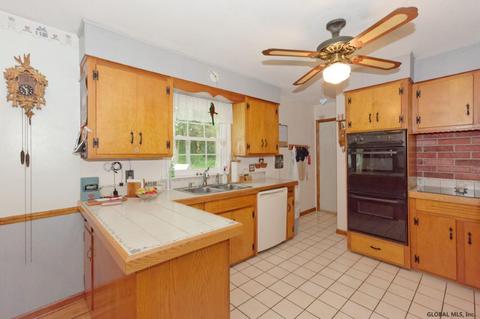 10 Hadel Rd, Schenectady, NY 12302 photo 12