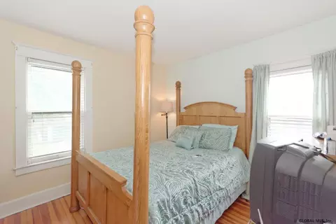 1026 Keyes Ave, Schenectady, NY 12309 photo 19