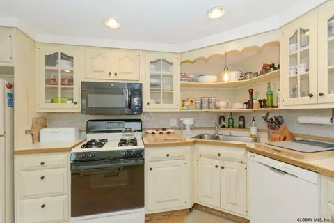 3 Front St, Schenectady, NY 12305 photo 16