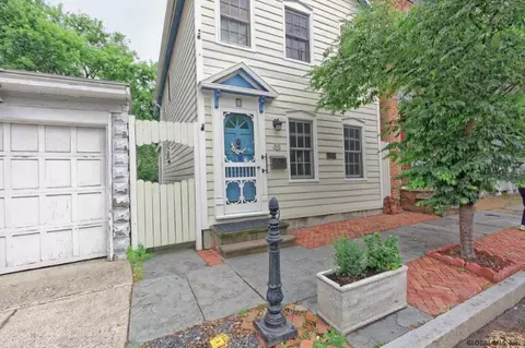 3 Front St, Schenectady, NY 12305 photo 1