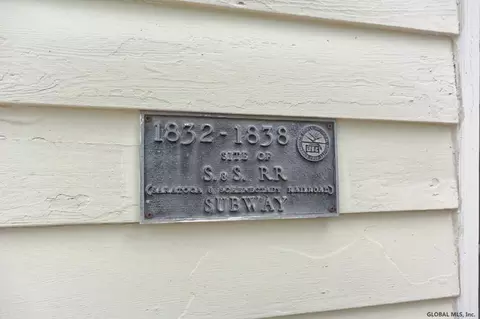 3 Front St, Schenectady, NY 12305 photo 4