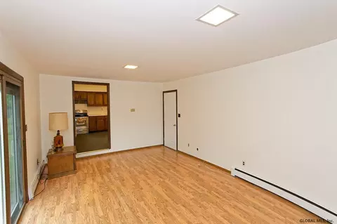 2007 Anthony Dr, Schenectady, NY 12303 photo 19
