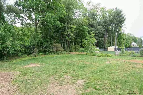 2007 Anthony Dr, Schenectady, NY 12303 photo 33