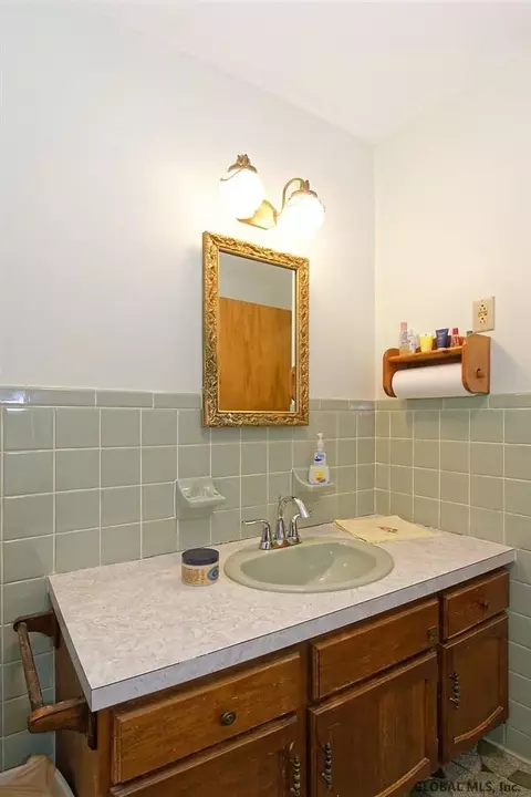 2007 Anthony Dr, Schenectady, NY 12303 photo 32