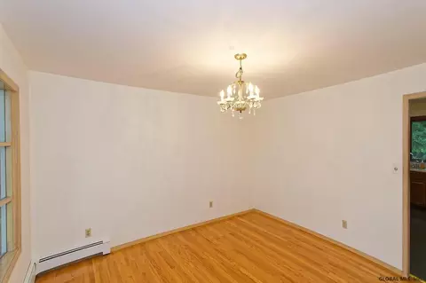2007 Anthony Dr, Schenectady, NY 12303 photo 11