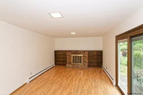 2007 Anthony Dr, Schenectady, NY 12303 photo 16