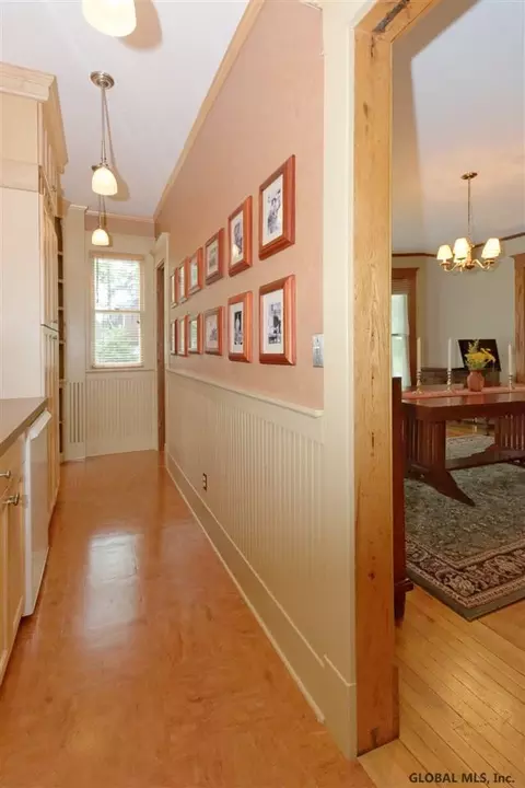 1095 Ardsley Rd, Schenectady, NY 12308 photo 21