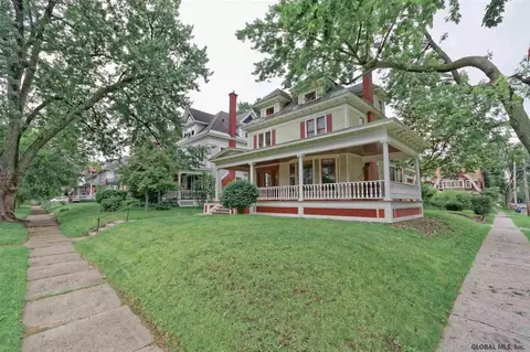 1095 Ardsley Rd, Schenectady, NY 12308 photo 4