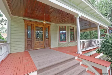 1095 Ardsley Rd, Schenectady, NY 12308 photo 5