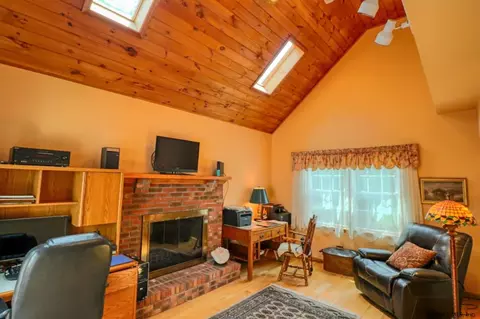 370 Elm Ave, Delmar, NY 12054 photo 5
