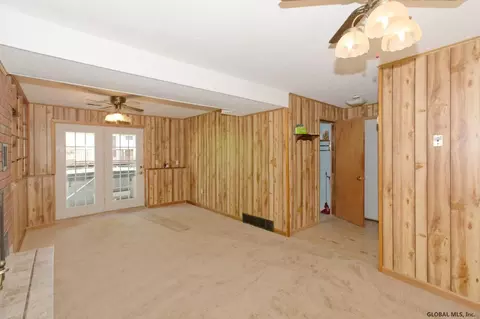 185 Starr Ave, Schenectady, NY 12304 photo 18