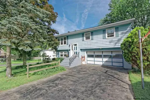 185 Starr Ave, Schenectady, NY 12304 photo 3