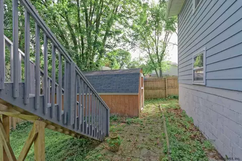 185 Starr Ave, Schenectady, NY 12304 photo 31