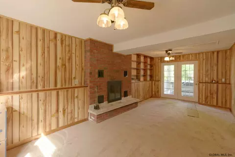 185 Starr Ave, Schenectady, NY 12304 photo 17