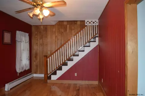 25 Champlain Ave, Whitehall, NY 12887 photo 3