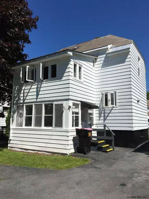 36 Champlain Ave, Whitehall, NY 12887 photo 2