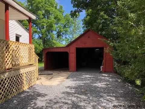 29 Pine St, Corinth, NY 12822 photo 23