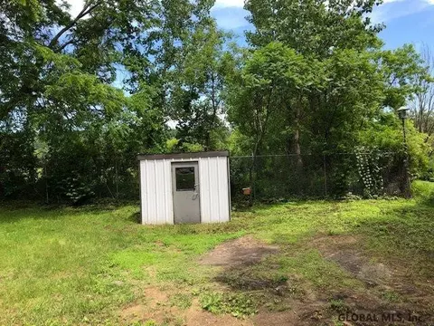 29 Pine St, Corinth, NY 12822 photo 25