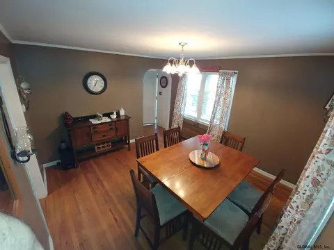 9 Prindle Ave, Johnstown, NY 12095 photo 4