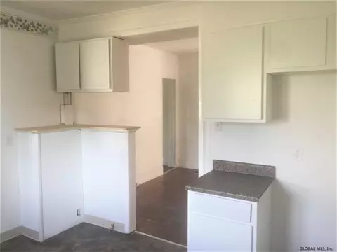 421 Third St, Schenectady, NY 12306 photo 7
