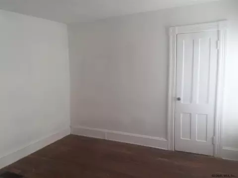 421 Third St, Schenectady, NY 12306 photo 16