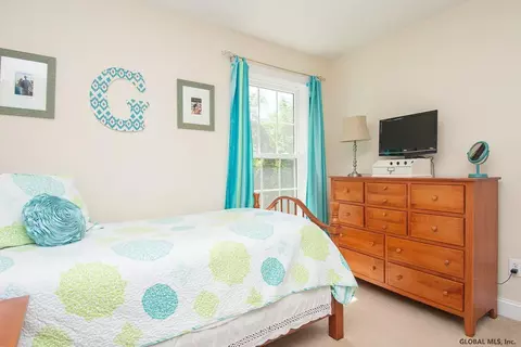 159 Bender Ln, Glenmont, NY 12077 photo 44