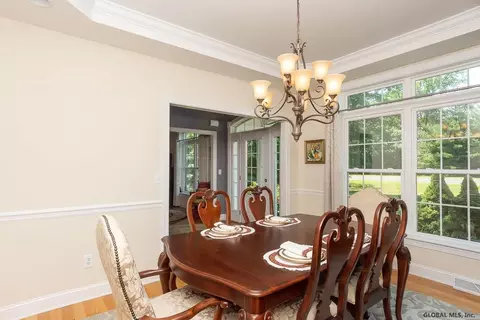 159 Bender Ln, Glenmont, NY 12077 photo 5