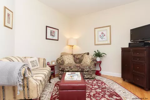 159 Bender Ln, Glenmont, NY 12077 photo 6