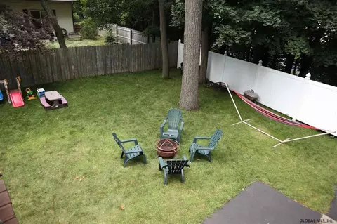 359 Ray Ave, Schenectady, NY 12304 photo 26