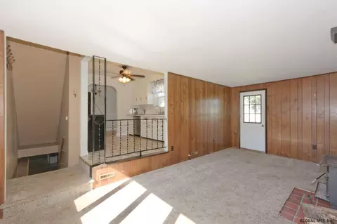 325 Nimitz Rd, Schenectady, NY 12304 photo 13