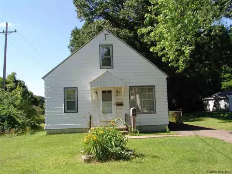 1886 Tower Ave, Schenectady, NY 12304 photo 2