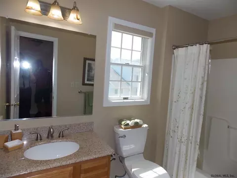 41 Marcel Rd, Halfmoon, NY 12065 photo 19
