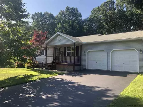 12 Devine Dr, Hudson Falls, NY 12839 photo 2