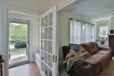 1153 Sumner Ave, Schenectady, NY 12309 photo 8